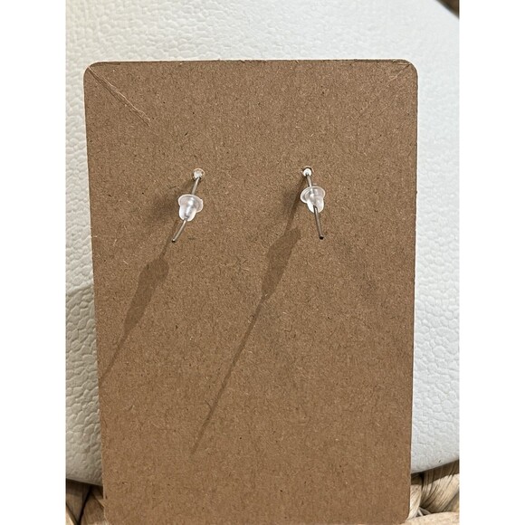 Red Rhinestone Facet Silver Tone Hammered Dangle Earrings Glam Chic Runway - Picture 6 of 6